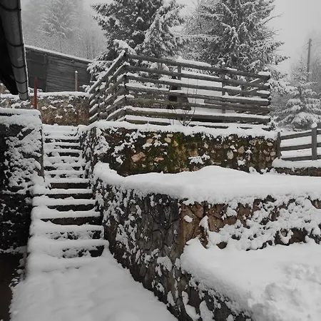 Feriehus Trebevic Mountain House *