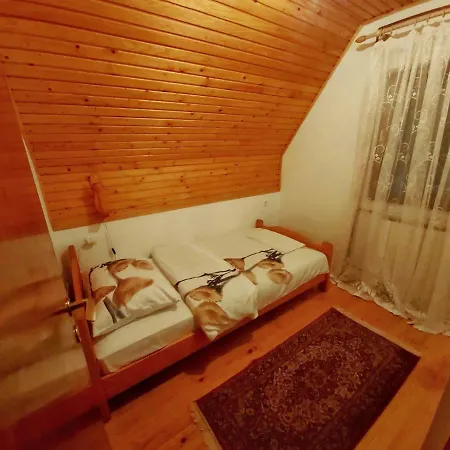 Trebevic Mountain House Feriehus *