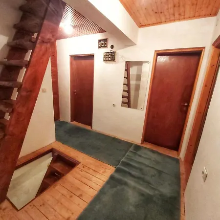 Trebevic Mountain House Feriehus Jasik